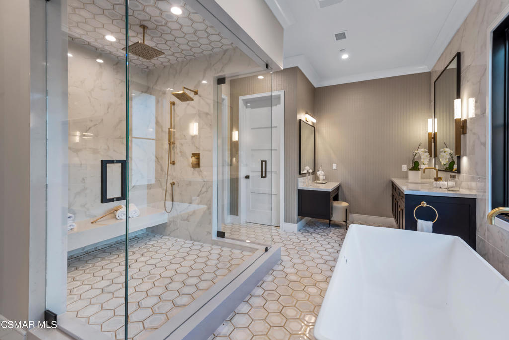 Unknown-999 - Residential