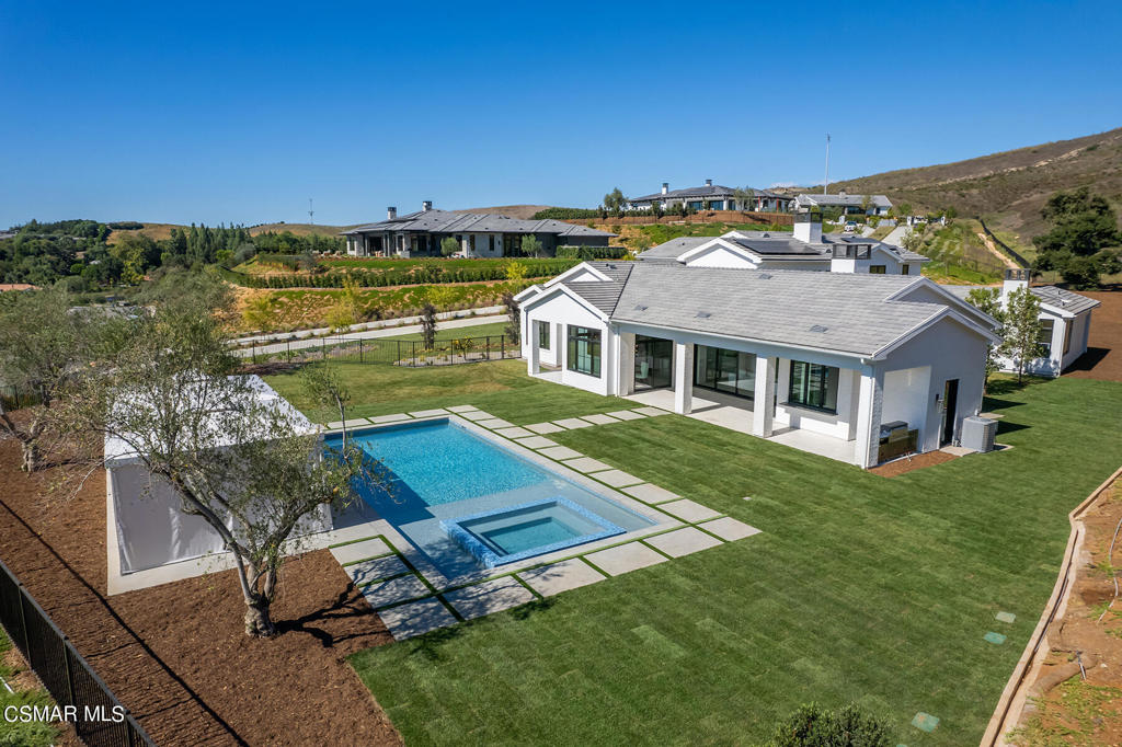 Unknown-999 - Residential