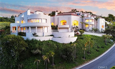 Photo of 702 via La Cuesta, Palos Verdes Estates, CA 90274 (MLS # PV26095826)