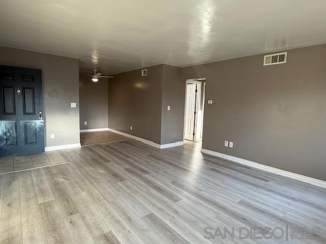 1386 E E Madison Ave 19