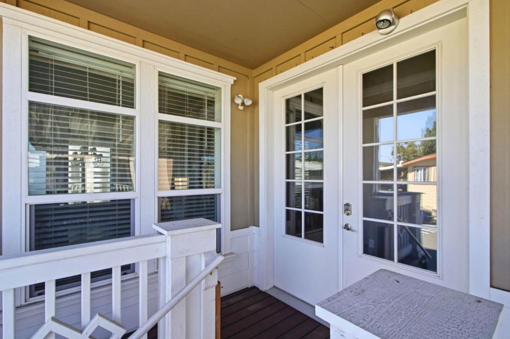 1225 Vienna Drive 239