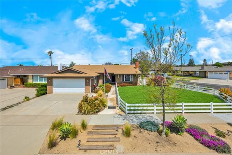 2825 E Jackson Ave, Orange, CA 92867 - MLS#: PW26073378