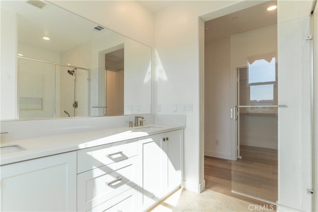 301 Baluster, Irvine CA 92618 - Photo 14