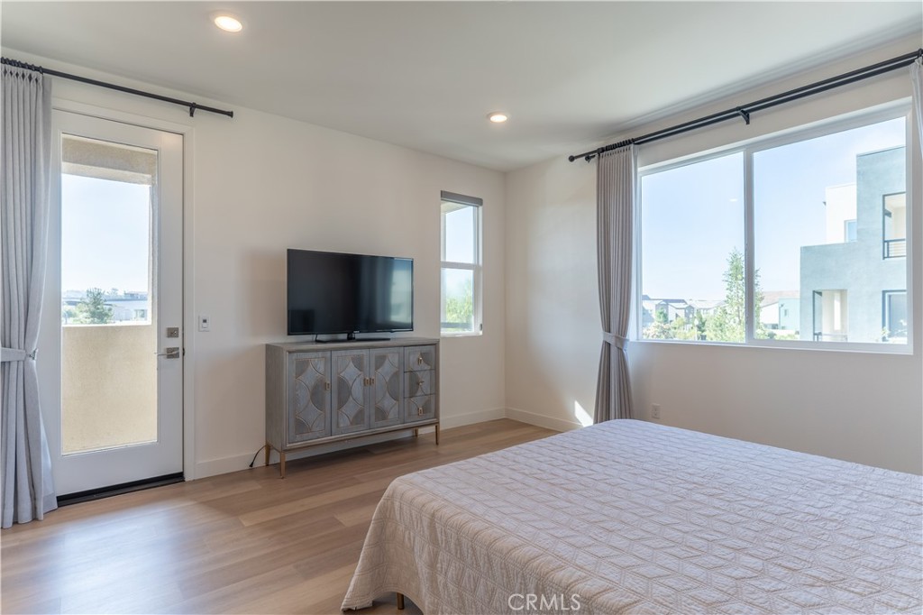 301 Baluster, Irvine CA 92618 - Photo 10