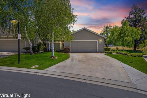 Photo of 905 Helen Drive, Hollister, CA 95023 (MLS # ML82044803)