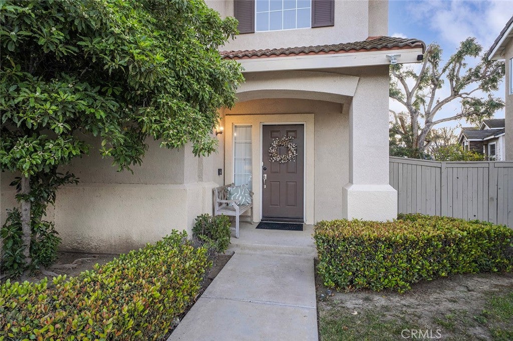 867 Oso Drive