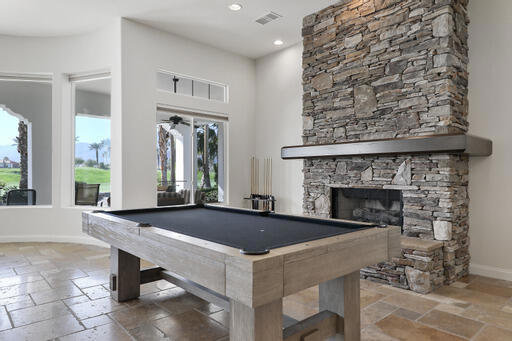 Mountain View CC - Residential Lease