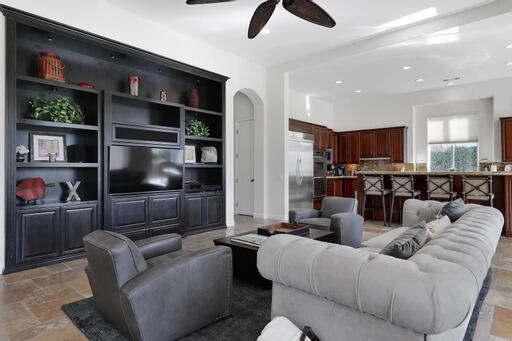 Mountain View CC - Residential Lease
