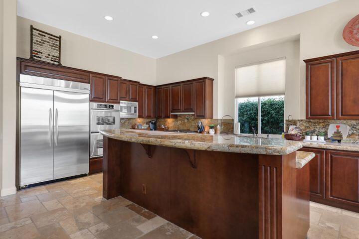 Mountain View CC - Residential Lease