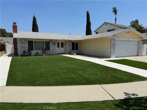 Photo of 1010 S BARNETT Street, Anaheim, CA 92805 (MLS # PW26090676)