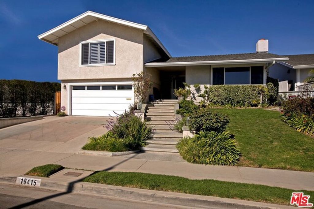 listing image 130729455703150859795