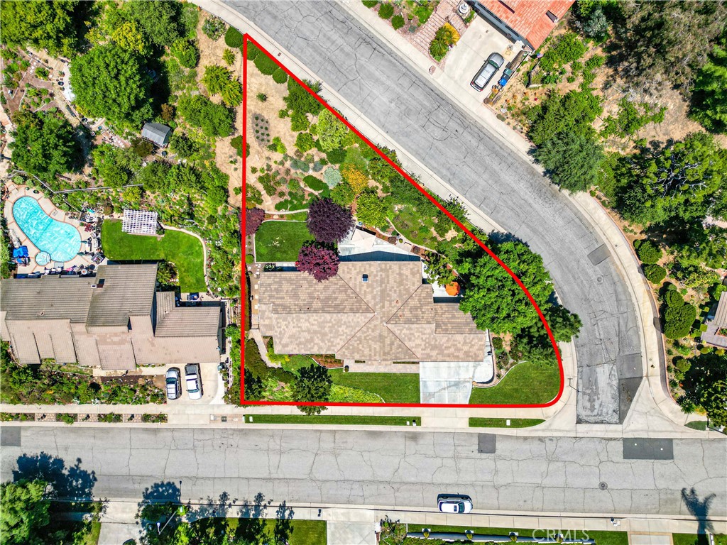 725 Beaverbrook Lane