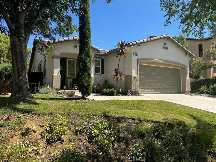 Lovely property ready for a Tenant the first of February. This property is located in gated community of tournament hills. You'll be pleased to find this amazing property with ample space, great layout, and amazing accommodating yard with cover patio. It has many special features including; newer interior paint, shutters, stainless steel appliances, island with custom butcher-block countertop, nice large stainless steel kitchen sink, Pendant lighting, custom shiplap and mantle around fireplace, wood and tile flooring throughout. so much confort in an amazing desirable community.