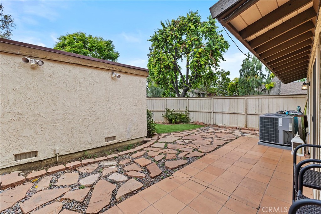 1737 Aspen Village