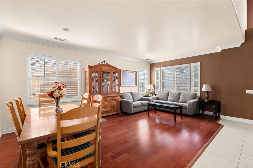 12554 Desert Springs