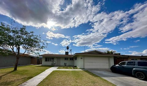 Photo of 361 N 9th Street, Blythe, CA 92225 (MLS # 219127742DA) Photo of 361 N 9th Street, Blythe, CA 92225 (MLS # 219127742DA)