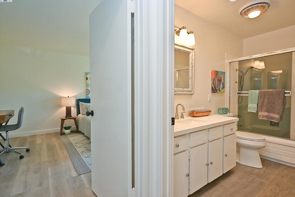 SOUTHSHORE - Residential