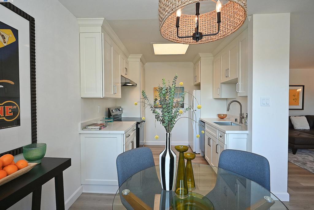 SOUTHSHORE - Residential