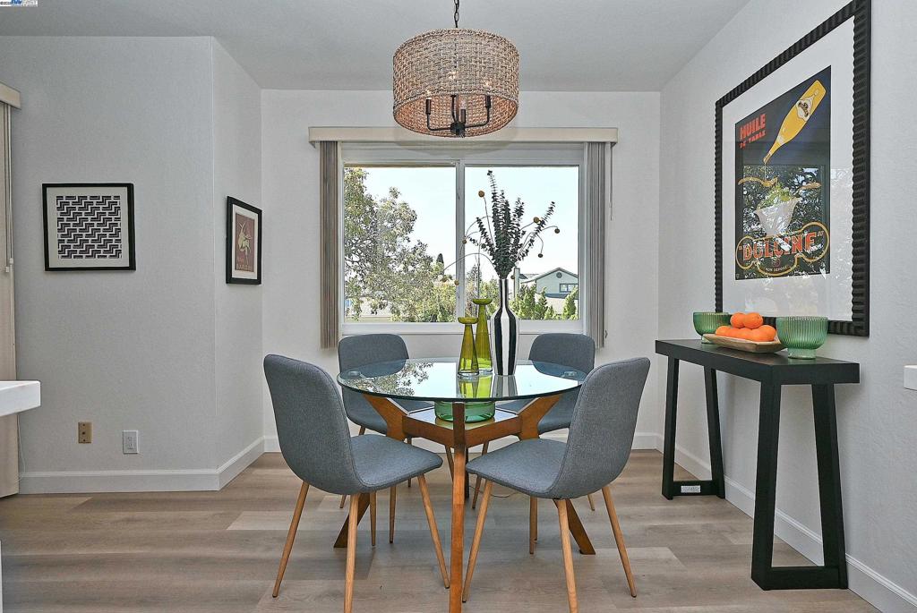SOUTHSHORE - Residential