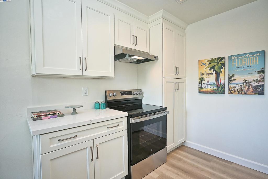 SOUTHSHORE - Residential