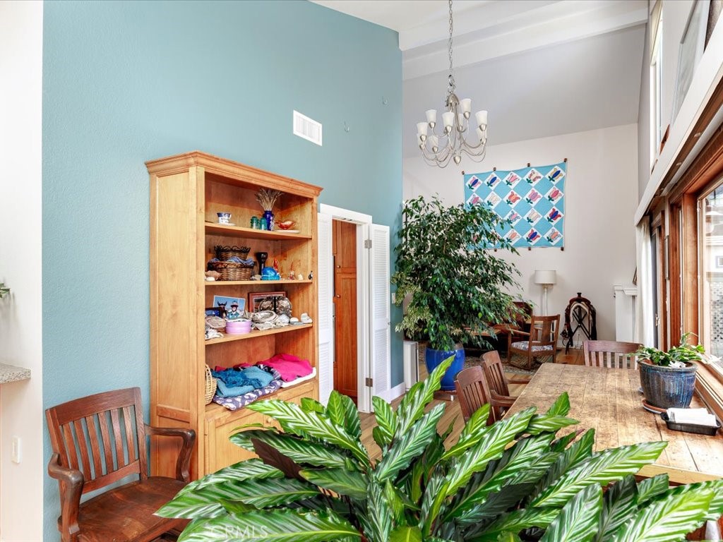 PROPERTIES 2249 E Inyo