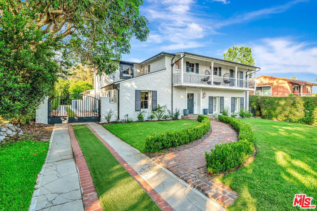 Properties 1 1981 New York Drive