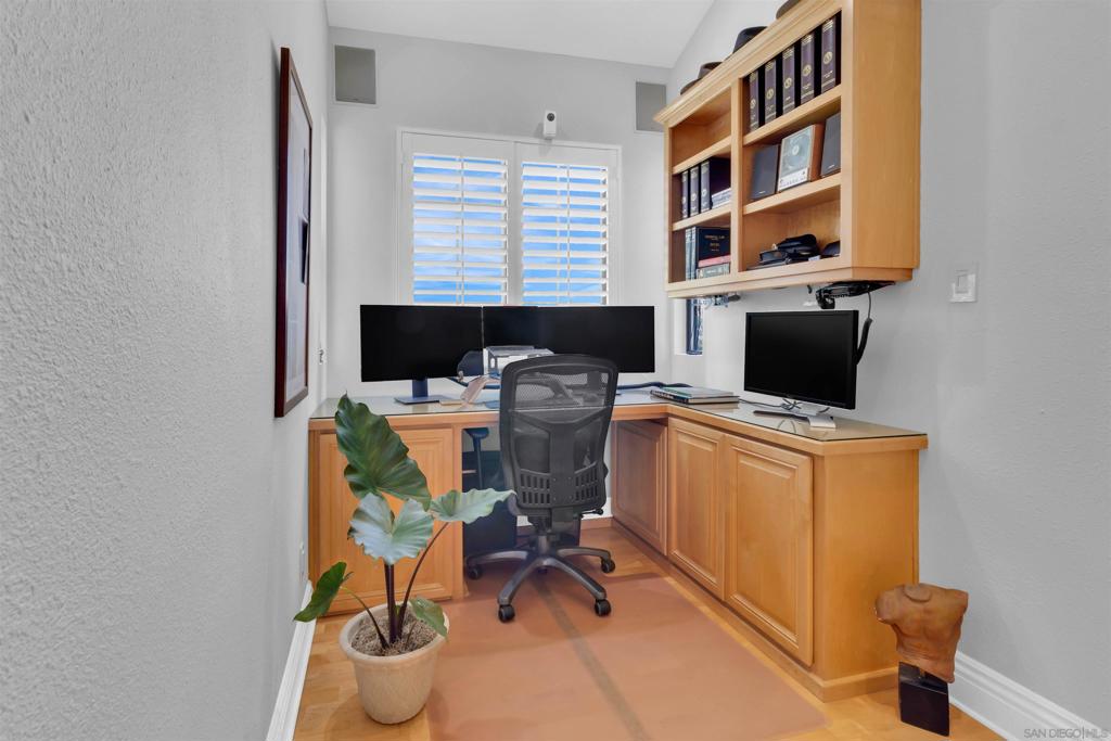 Mission Hills - Residential