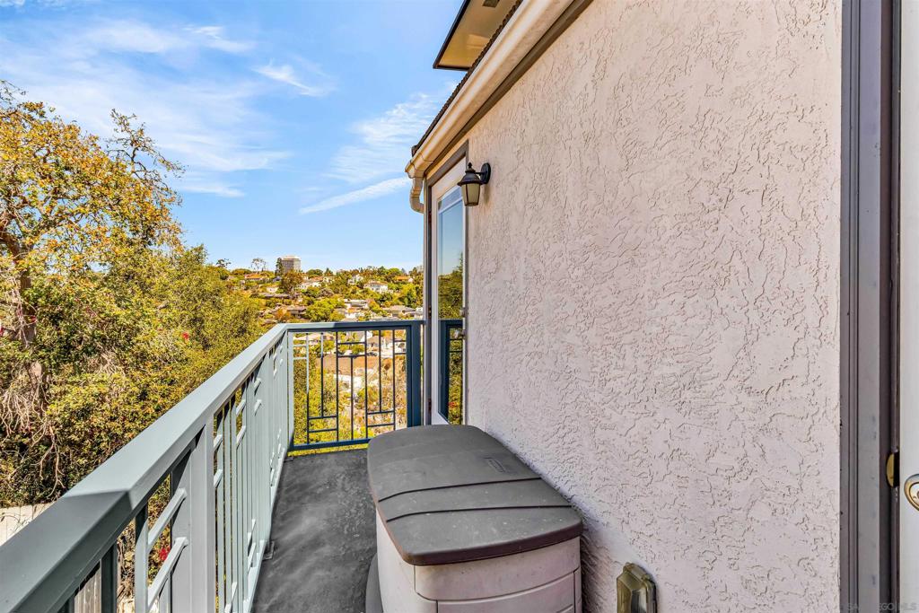 Mission Hills - Residential