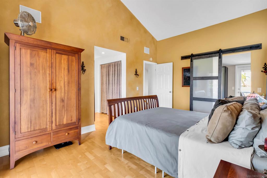 Mission Hills - Residential