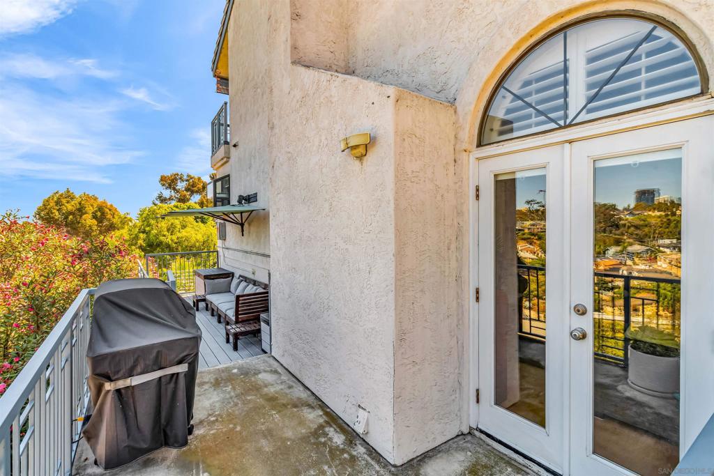 Mission Hills - Residential