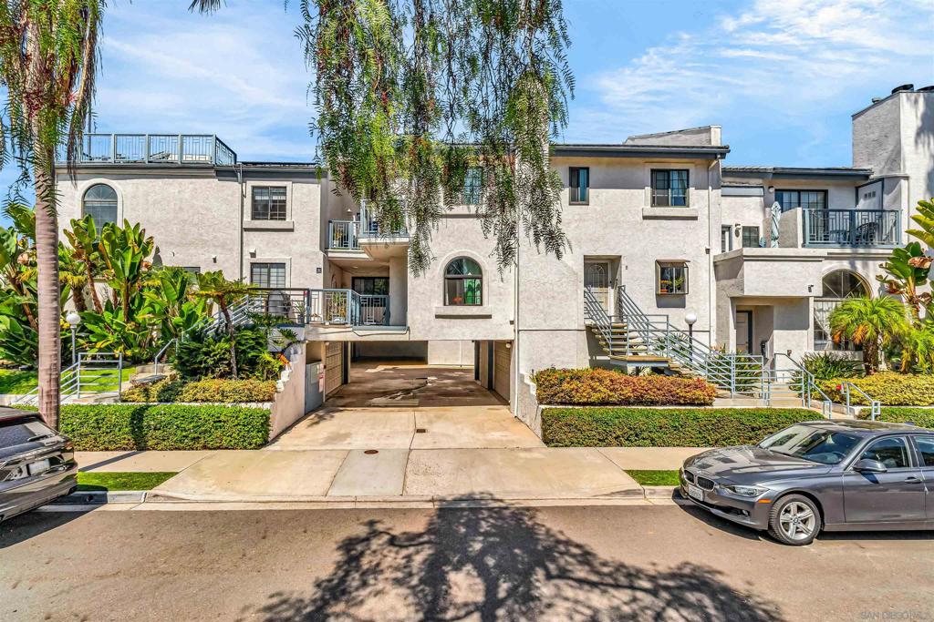 Mission Hills - Residential