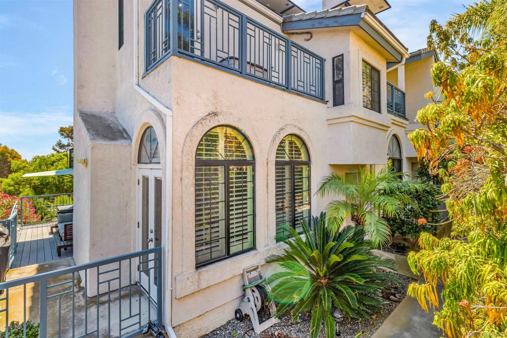Mission Hills - Residential