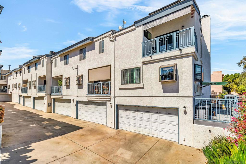 Mission Hills - Residential