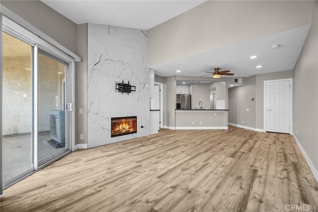 3605 e anaheim street 420