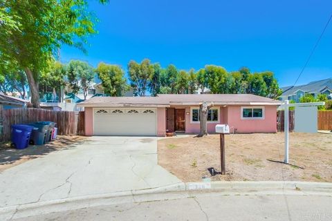 728 Hackberry Place Fallbrook CA 92028