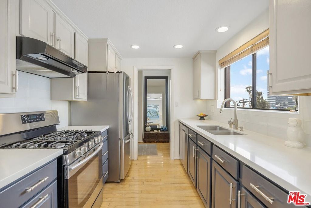 11982 Kiowa Avenue 307