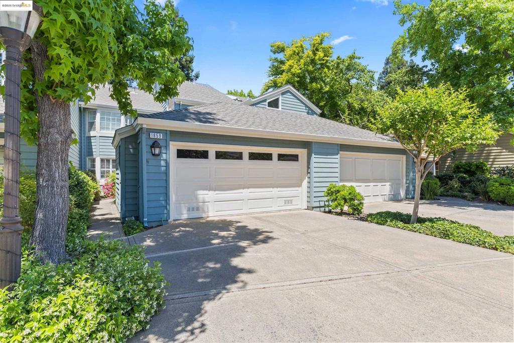 1859 Stratton Cir