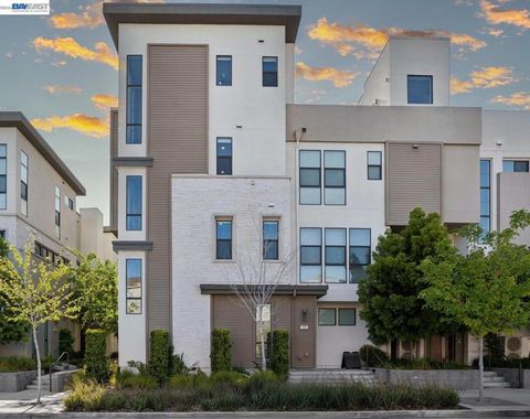 Photo of 2940 Sanor Pl Pl #105, Santa Clara, CA 95051 (MLS # 41132246)