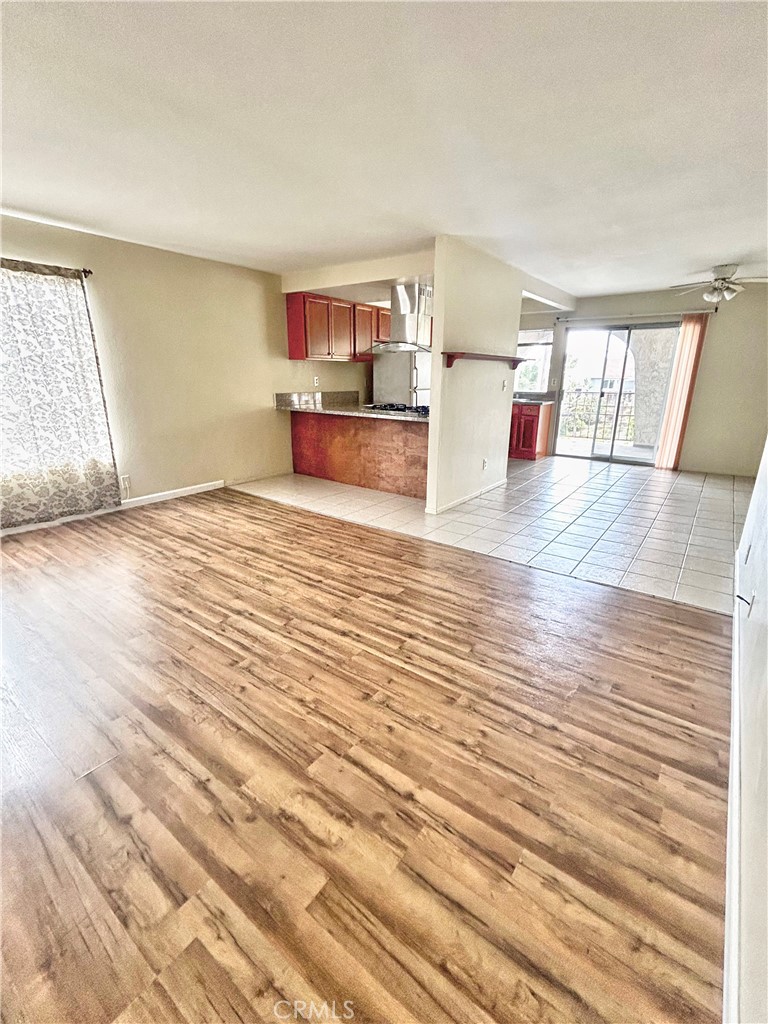 VERY LARGE Approximately 1250 square foot 2 BEDROOM 1-3/4 BATH. WALK TO CALIFA (STATE PARK) IN 5 MIN. AND BIKE TO TRESTLES IN 10 MIN. BACKS UP TO SAN CLEMENTE GOLF COURSE. PARTIAL OCEAN VIEW FROM LARGE PRIVATE DECK IN FRONT WITH SHARED DECK AND OVER LOOKING GOLF COURSE OUT OF MASTER BEDROOM. SORRY NO PETS. INCLUDES 1 CAR GARAGE, 1 PARKING SPOT IN DRIVEWAY AND COIN LAUNDRY ONSITE. OWNER PAYS FOR WATER, TRASH, AND SEWER.