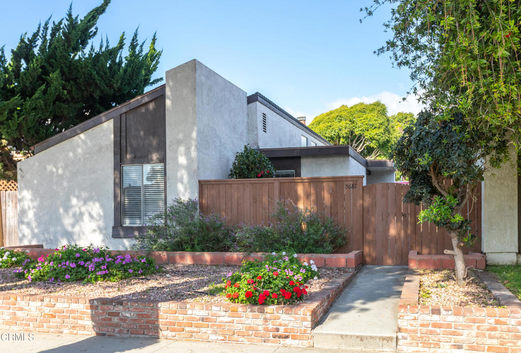 5681 Stanford St Street