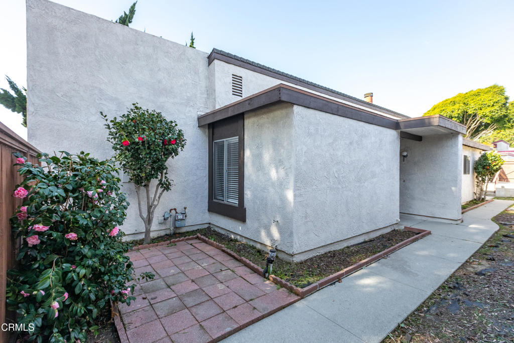 5681 Stanford St Street