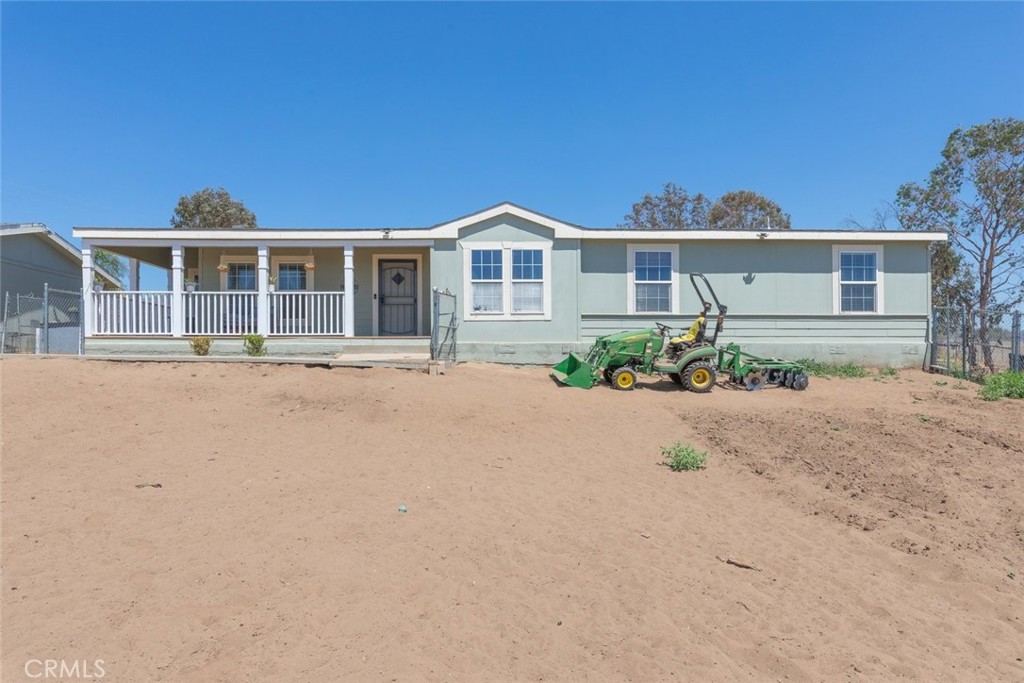 34715 Empty Saddle