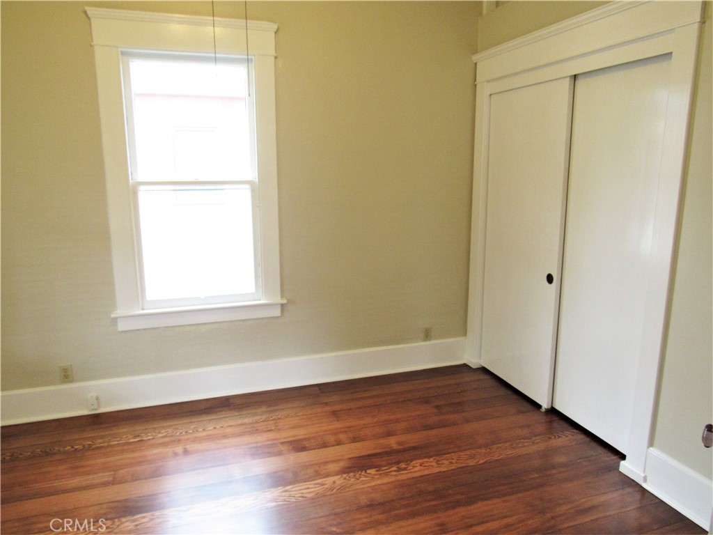 478 S Grand