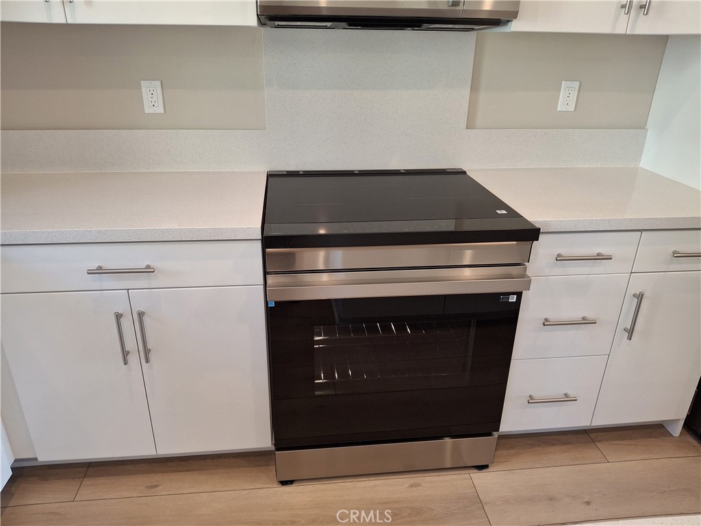 109 S Laxore Street 303