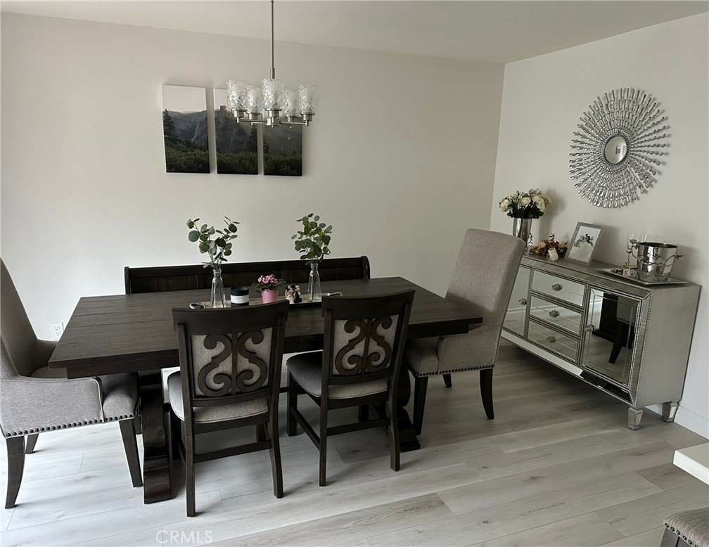 166 N Singingwood 15