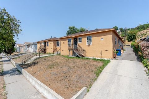 Photo of 2410 N Eastern Avenue, Los Angeles, CA 90032 (MLS # AR25161270) Photo of 2410 N Eastern Avenue, Los Angeles, CA 90032 (MLS # AR25161270)