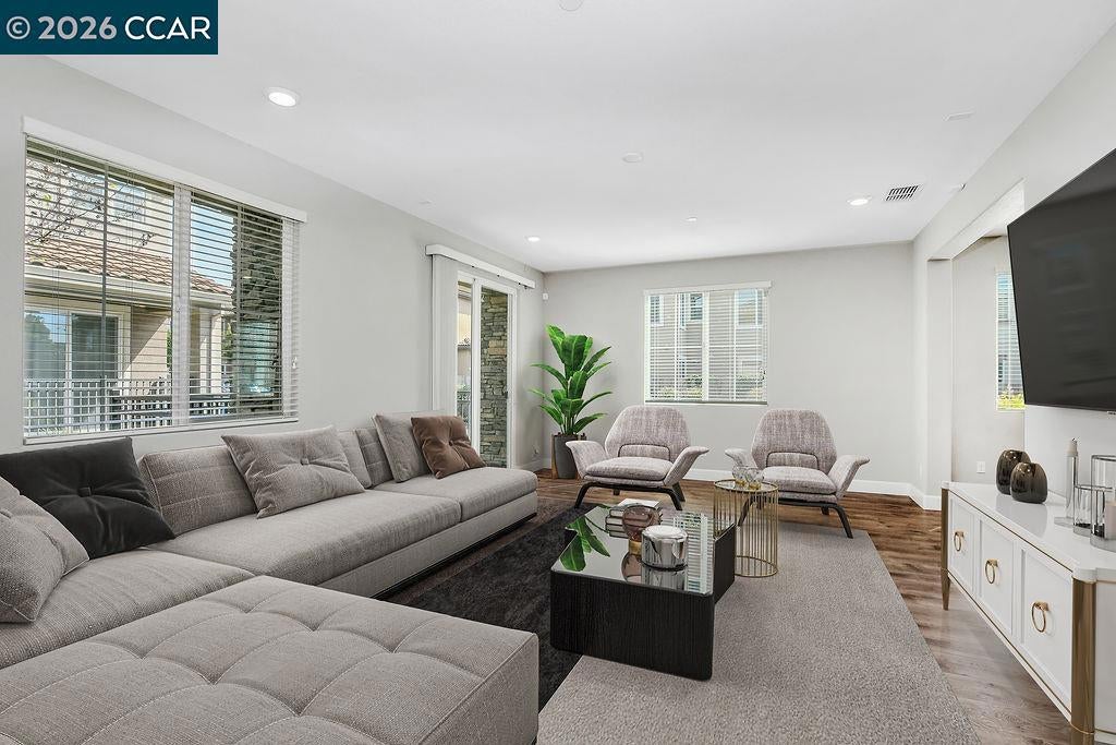 232 Caterina Way Way