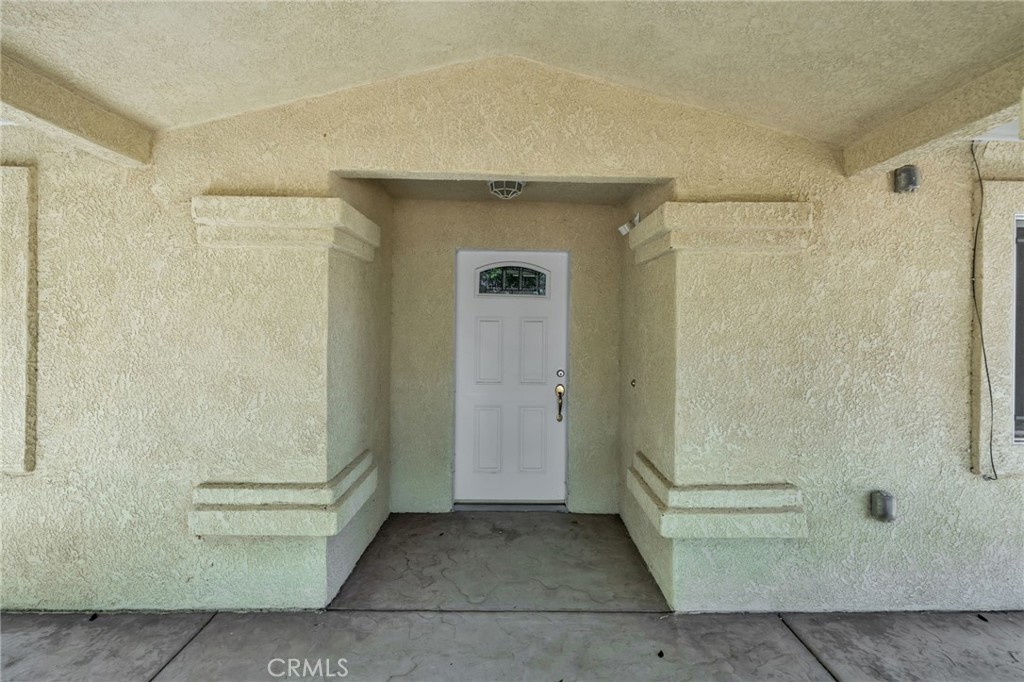 12472 Oasis Road
