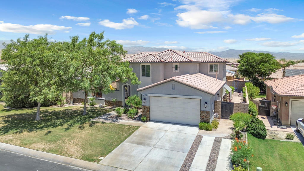 Desert Trace - Residential