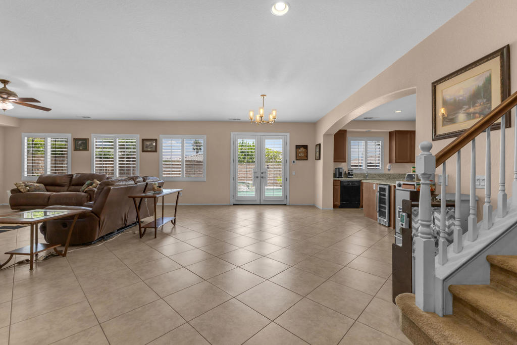 Desert Trace - Residential